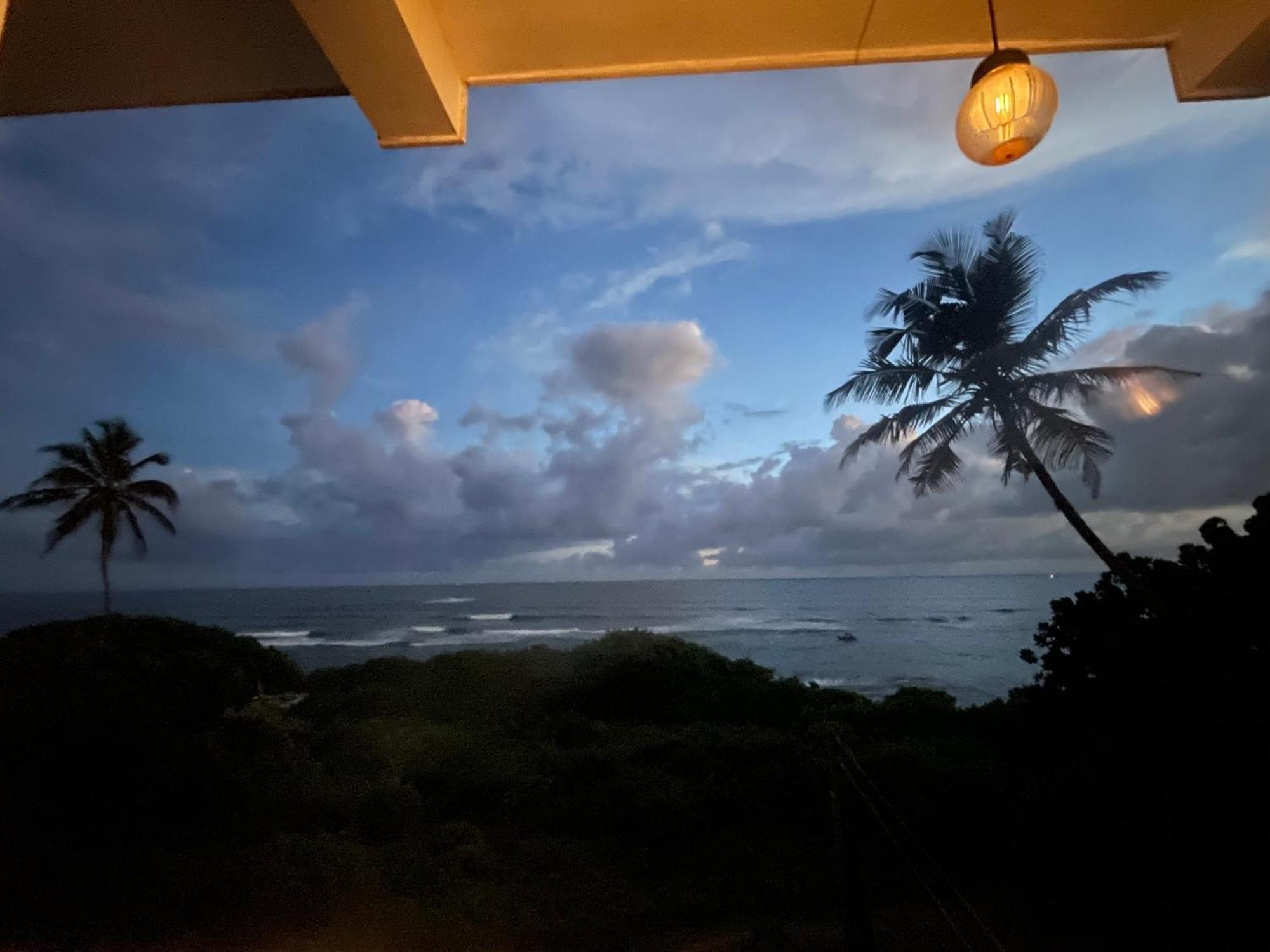 Blue Waves Ocean Mirissa Hotel Exterior photo